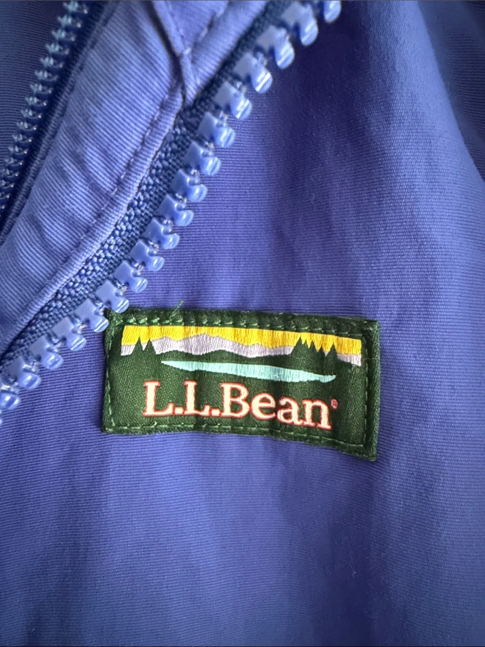 L.L. Bean Kids Blue Lightweight Hooded Zip Rain Jacket Girls size L 6X-7